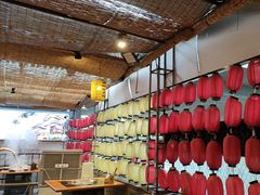 -山城柴火鸡·全鸡宴·跳水蛙(五小区店)