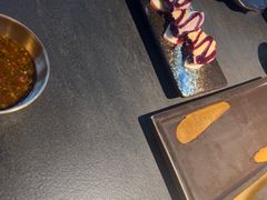 -铭牛烧肉·和牛海鲜自助(高新月牙湖店)