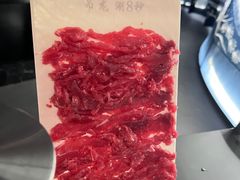 -伴山牛贵州黄牛肉火锅·苗疆非遗艺术餐厅(上海首店)