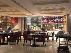 -咖啡苑自助餐厅·中国大饭店