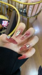-尚菡轻奢美学