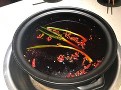 -钢管厂五区小郡肝串串香(奥克斯广场锦城万达店)