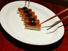 鱼子酱脆皮松板肉-解香楼(八盘岭路店)