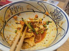 -陇上秦轩西安biangbiang面(朝龙汇店)