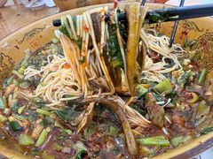 老板娘亲自拌匀的鳝丝-乐山第一家临江鳝丝(茶坊路店)