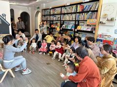 -乐不撕书绘本体验中心(华鹏馆)