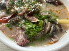 -洪峰浩老北京烧饼夹肉(角门路店)