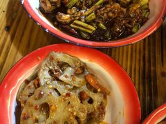 -老三样·美食研究中心(世贸路店)