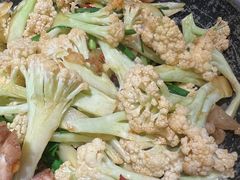 -呷湘厨·鱼汤捞饭·剁椒鱼头·辣椒炒肉(国家会展中心店)