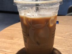 -瑞幸咖啡(时代TIT广场店)