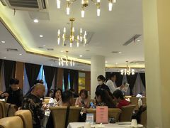 大堂-老人和饭店(淮海中路店)