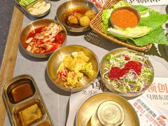 -草家酱蟹炭火烤肉店(珲春南路一店)