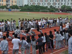 操场-上海市民办金苹果学校
