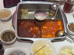 -海底捞火锅(杭州庆春路夜宵主题店)