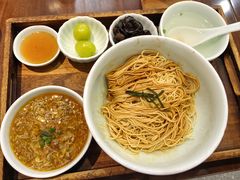 -蟹上黄·蟹黄面·江南糖水(人民广场店)