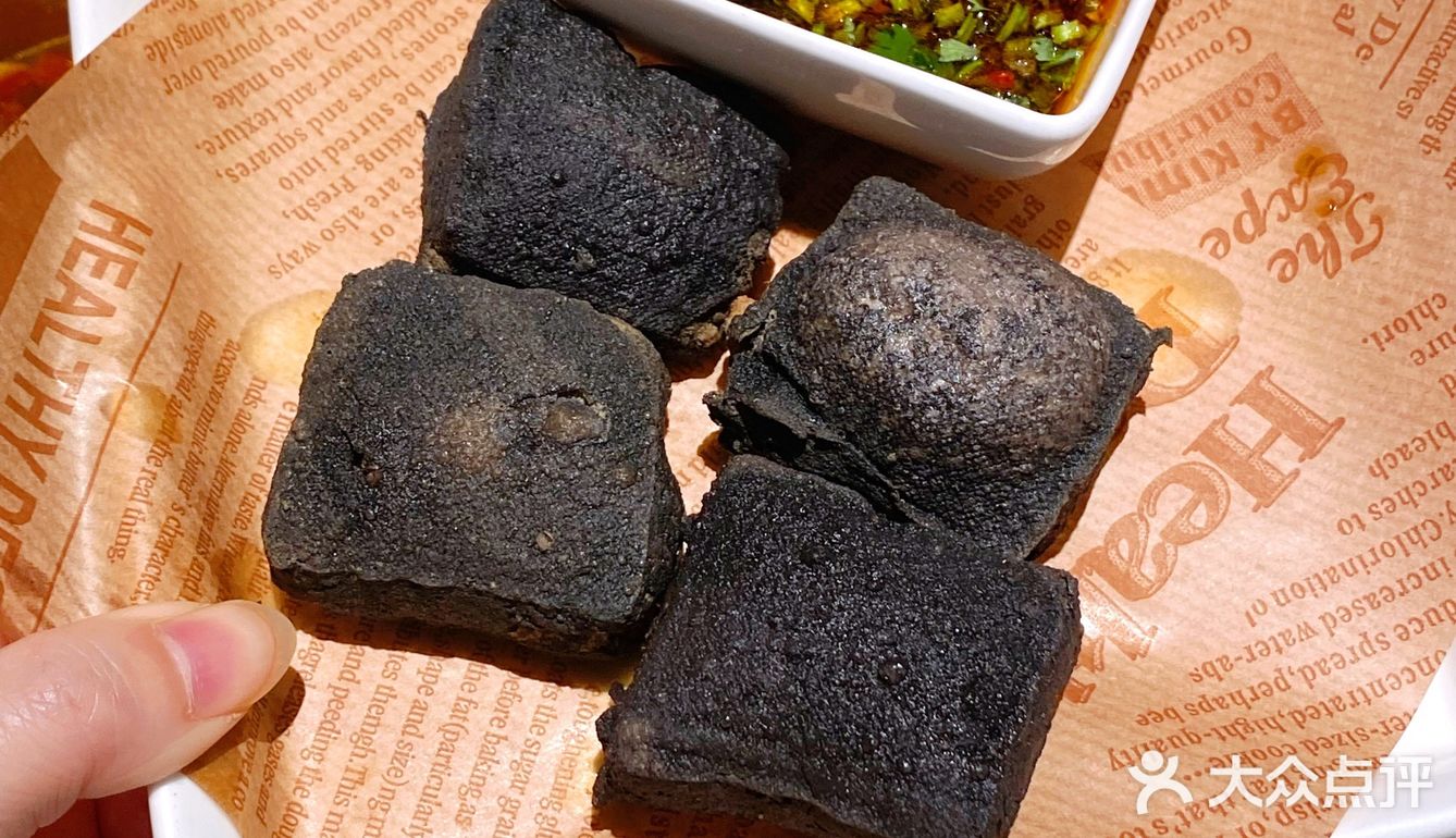 许爷｜魔都最好吃的剁椒鱼头在这里🐟