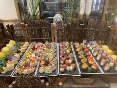 -大中华希尔顿酒店-念自助餐·嗨啤·小龙虾