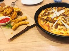 -必胜客(百联又一城店)