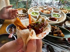 -包整·丝娃娃(一览甲秀楼风景店)