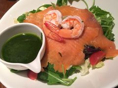 烟熏三文鱼沙拉-弗兰克牛排西餐厅Ribone steak house(柠檬花园店)