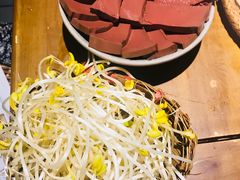 -白乐天毛肚火锅馆(解放碑店)