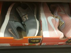 -NIKE常州永宁换季优惠店
