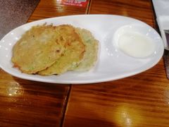 西葫芦饼配酸奶-TUK土耳其餐厅·下午茶(卢湾店)