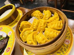 玉米面酸菜蒸饺-那家小馆(摩天活力城店)