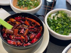 现炸辣椒油-常赢三兄弟·清真涮肉·清真炒菜(朝阳新城店)