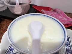 冻双皮奶-百花传统甜品店(原址店)