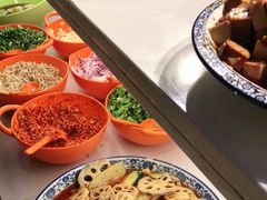-爱客得牛排海鲜烤肉·火锅自助(春熙路黑金好店)
