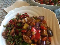 茄子肉丁小公鸡双拼拌面-文三里屯面馆(三里屯店)