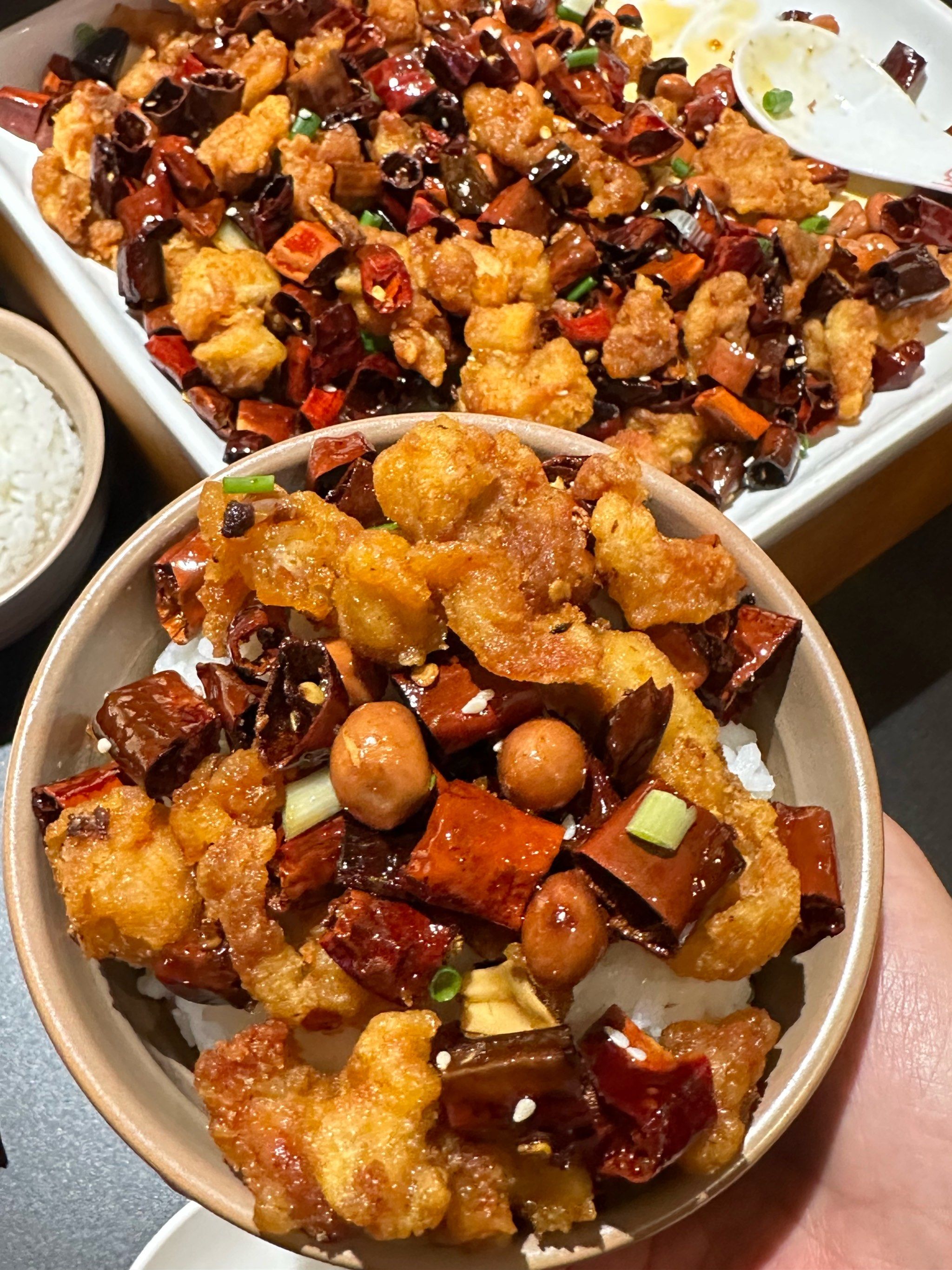 石家庄!几天不吃就会想念的辣子鸡拌饭!