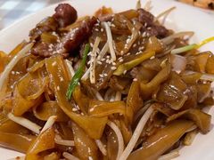 -新大咀港式茶餐厅(宝山万达店)