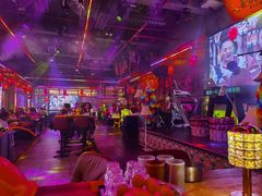 -喜鹊音乐酒馆(西街店)