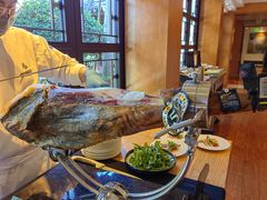 -杭州西子湖四季酒店-WL BISTRO西湖餐厅(灵隐路店)