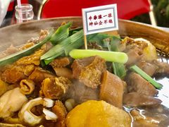牛杂煲-沙胆彪炭炉牛杂煲(成都玉林店)