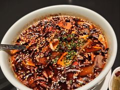 -铜锣湾·有麝自然香(渝北财富中心店)