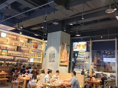 大堂-木屋烧烤(龙湖天街店)