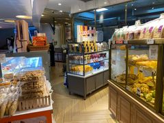 面包甜点陈列柜-BreadTalk面包新语·烘焙蛋糕(高德置地春广场店)