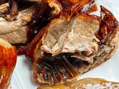 玻璃皮红烧乳鸽-整只乳鸽GetSQUAB(西华路店)