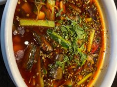 -万重锦·人文川菜馆(骡马市店)