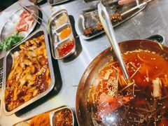 -马路牙子烧烤音乐酒馆(望京店)