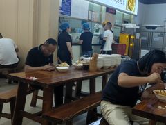 -王菊美食街·王菊面馆(总店)