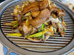 经典葱爆小羔羊肉-悦融·京鲁菜·露台花园(安定门店)
