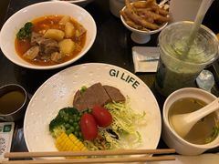 -金色印象·4K影院式足体养生(南方花园店)