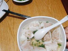 -南城香·饭香串香馄饨香(青年路店)