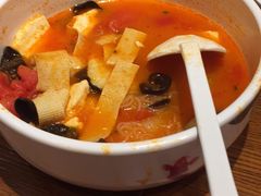 -渝是乎川渝小炒(新世界百货望京店)