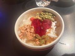 -麻六记(凤凰汇店)