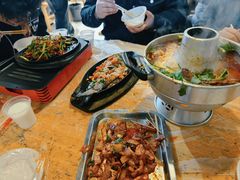 -郑记•不夜城烧烤•龙虾•虾蟹(黄鹤楼店)